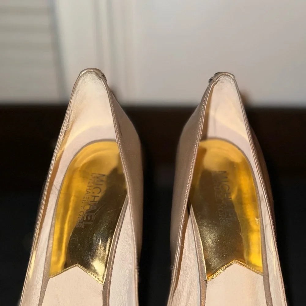 Michael Kors Gold Peep Toe Heels EUC